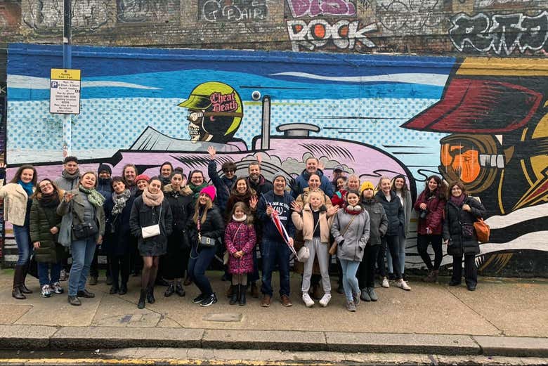 ¡Bienvenidos al tour del arte urbano por el East End!