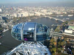 Vistas del norte de Londres desde la noria London Eye