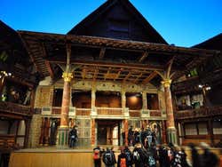 Interior del Shakespeare's Globe Theatre de Londres