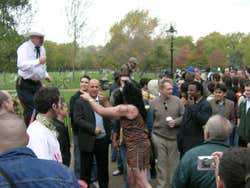 Speakers Corner dando sus discursos en Hyde Park