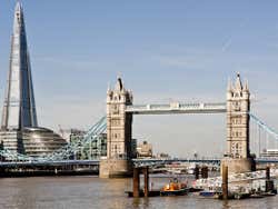 The Shard y Tower Bridge en Londres