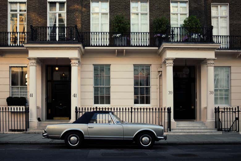 Exploraremos uno de los barrios más exclusivos de Londres